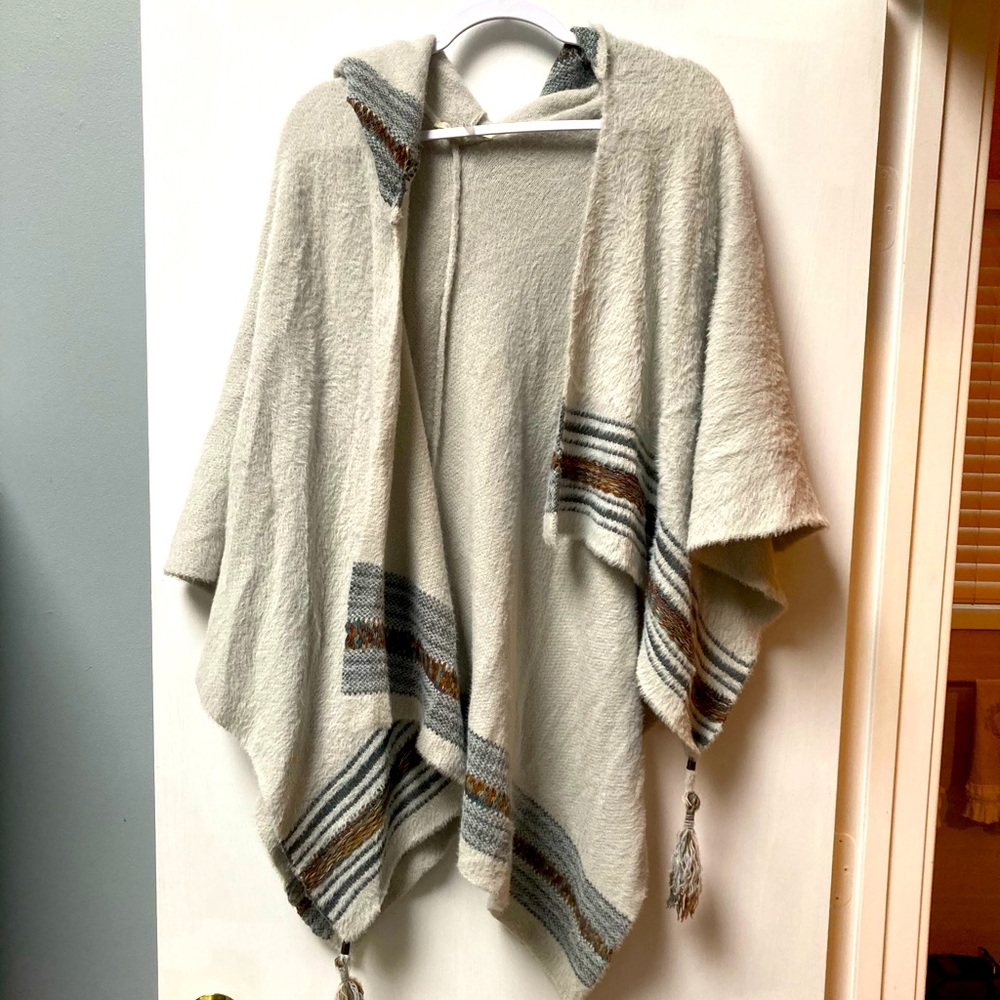 Soft poncho with hood